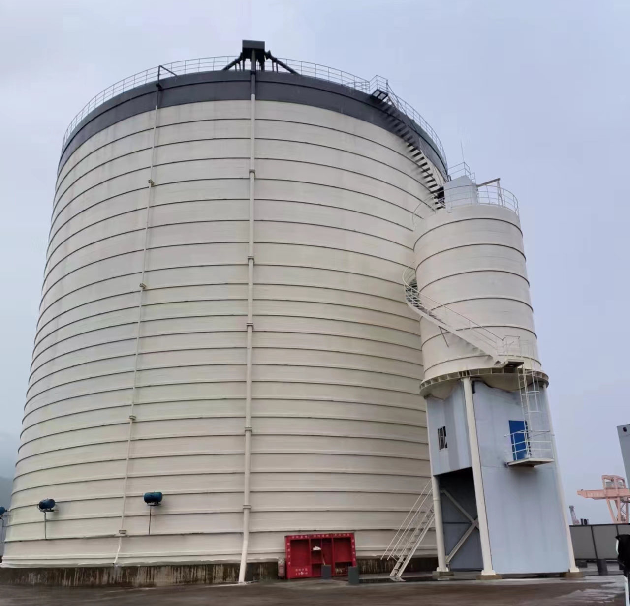 宜城10万吨水泥钢板库